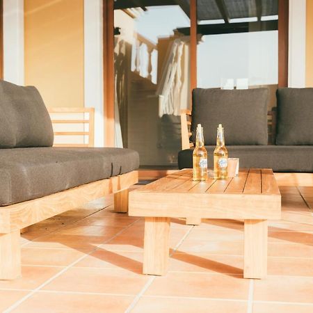 Moderne Villa Met Verwarmd Zwembad In Corralejo Eksteriør billede