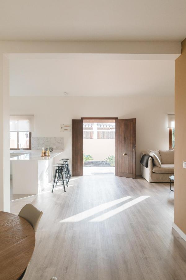 Moderne Villa Met Verwarmd Zwembad In Corralejo Eksteriør billede